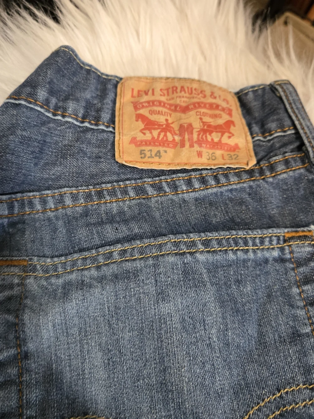 Levi's Relaxed Fit Dark Blue Denim Jeans
